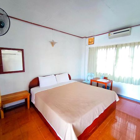 Sabaydee Guesthouse Ban Houayxay Bagian luar foto